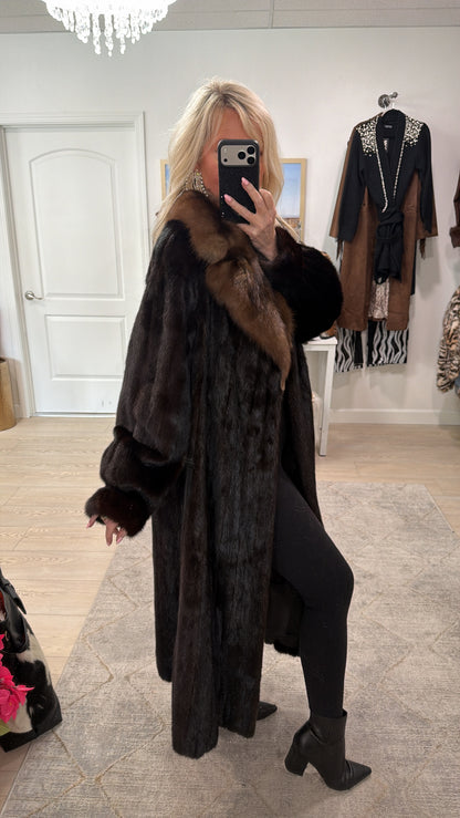 #GB43 Vintage Mahogany Mink and SABLE Collar Coat Size L/XL