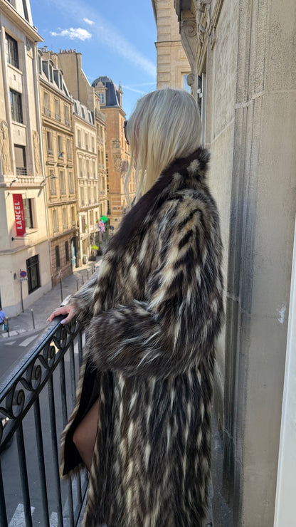 #100 Vintage Natural Racoon Coat - Size Medium/Large