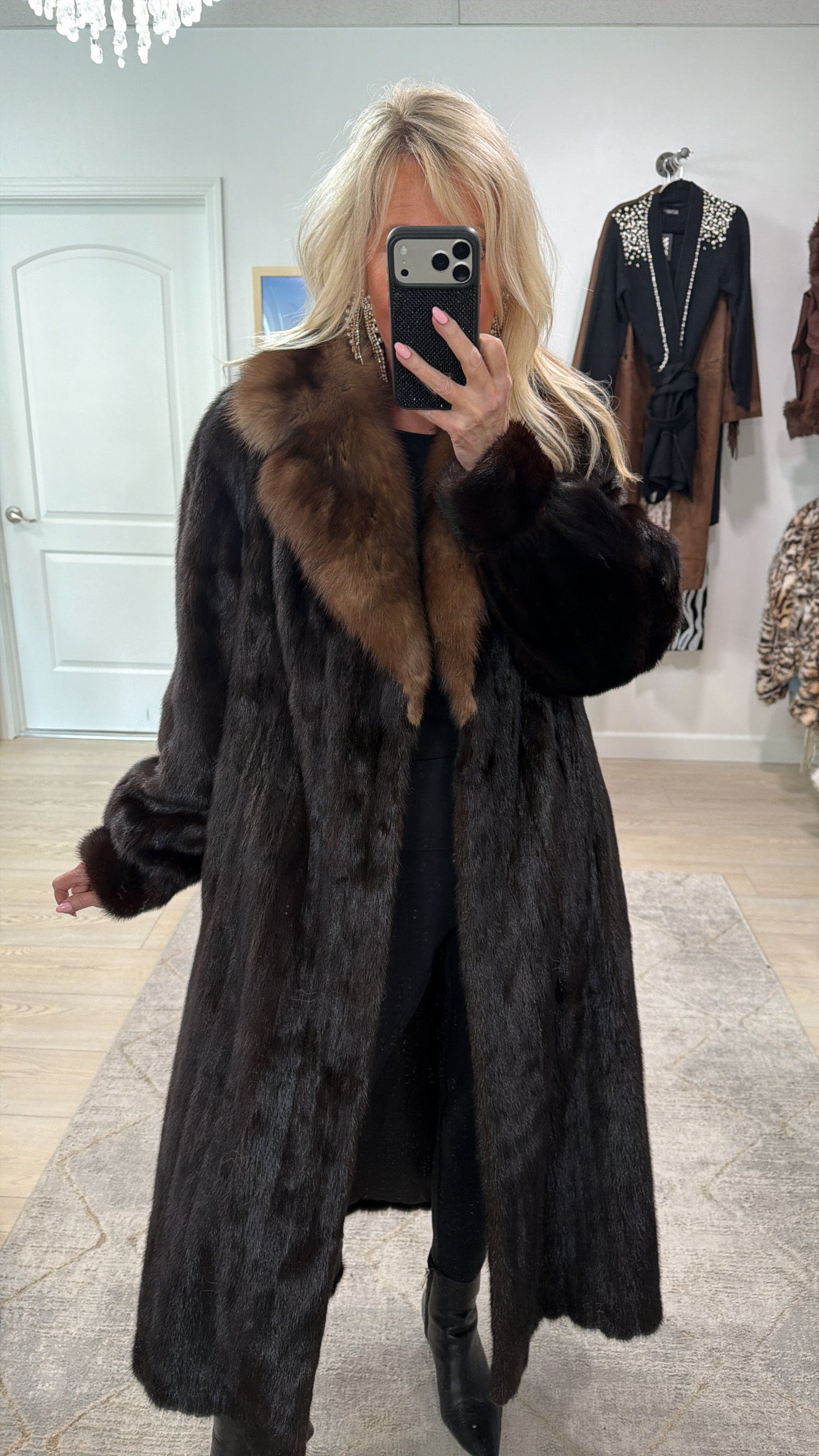 #GB43 Vintage Mahogany Mink and SABLE Collar Coat Size L/XL
