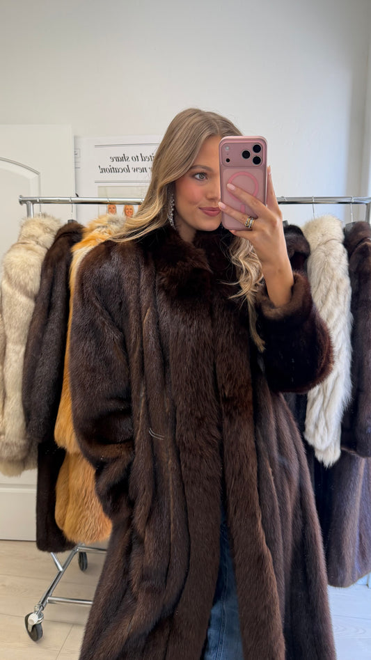 #16 Vintage Mahogany Mink Coat w/ Fox Tuxedo Size Medium