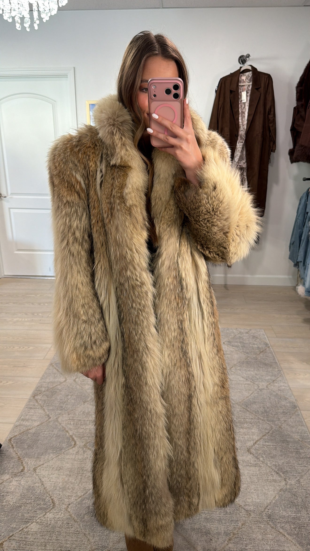 #GB5 Vintage Coyote Fur Coat
