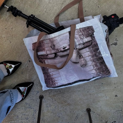 NEW!! Icon Medium Tote Bag in 5 Colors