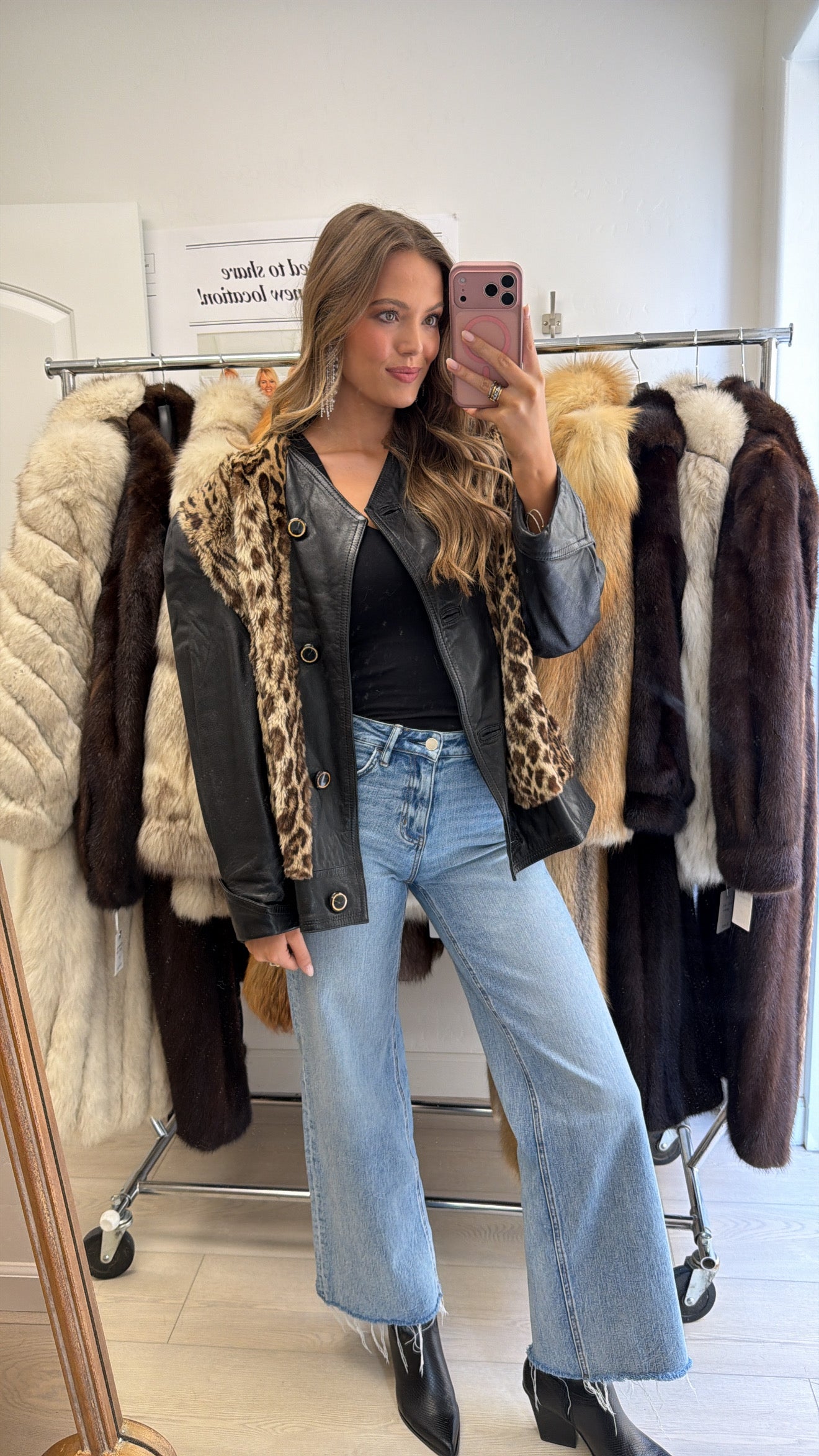 #32 Vintage Leather Jacket w/ Spotted Rabbit Fur Details Size M/L