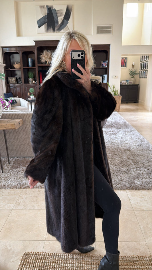 #GB55 Vintage Mahogany Mink Fur Coat