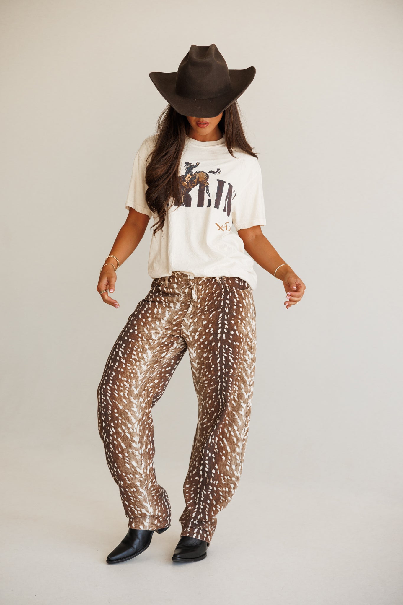 Dakota Barrel Leg Jeans in Bambi