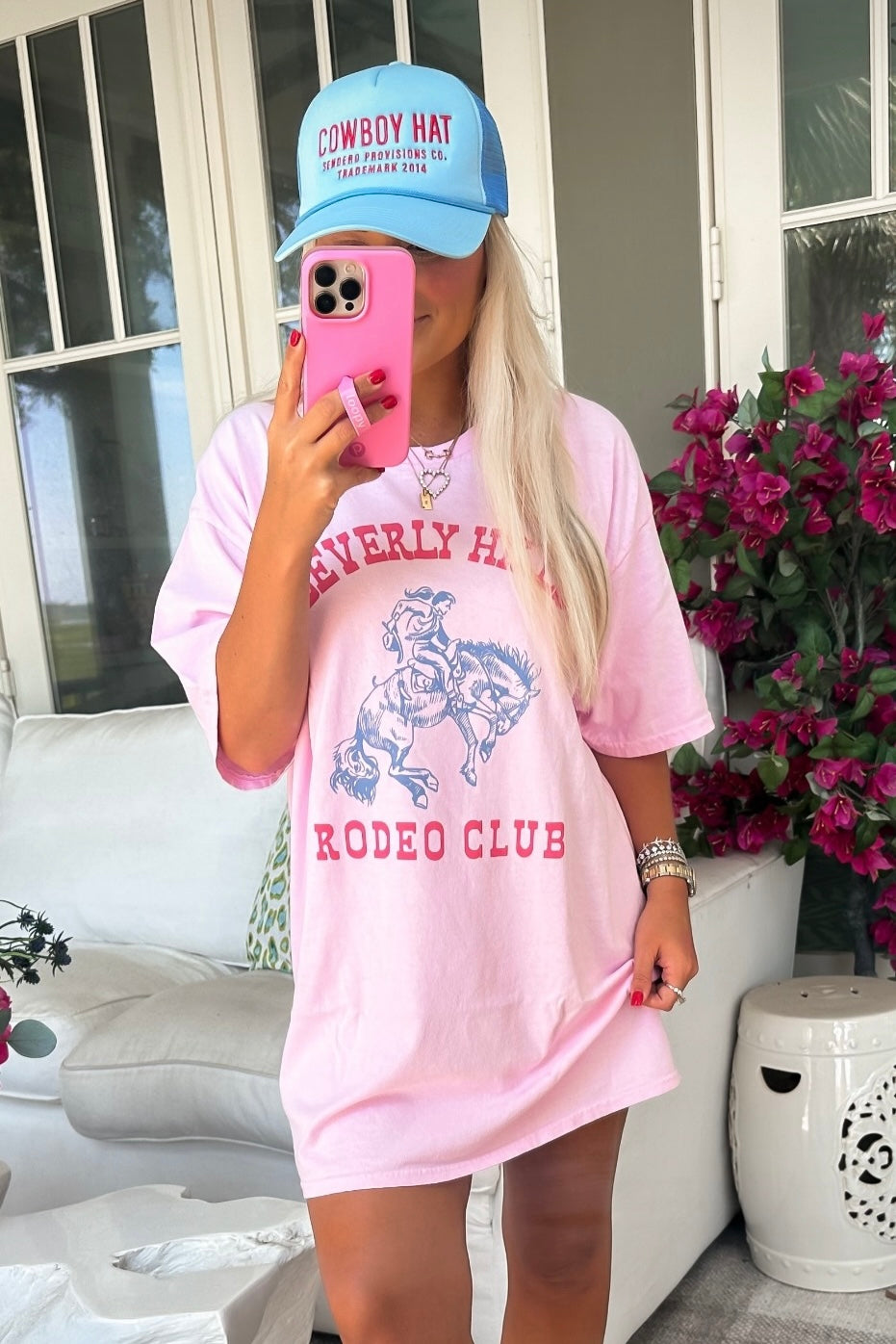 AS SEEN ON WHITNEY RIFE!! Cowboy Trucker Hat in Blue/Red (8288295059695)