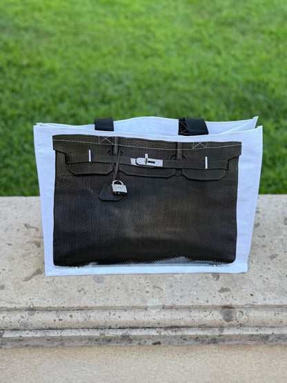 NEW!! Icon Medium Tote Bag in 5 Colors