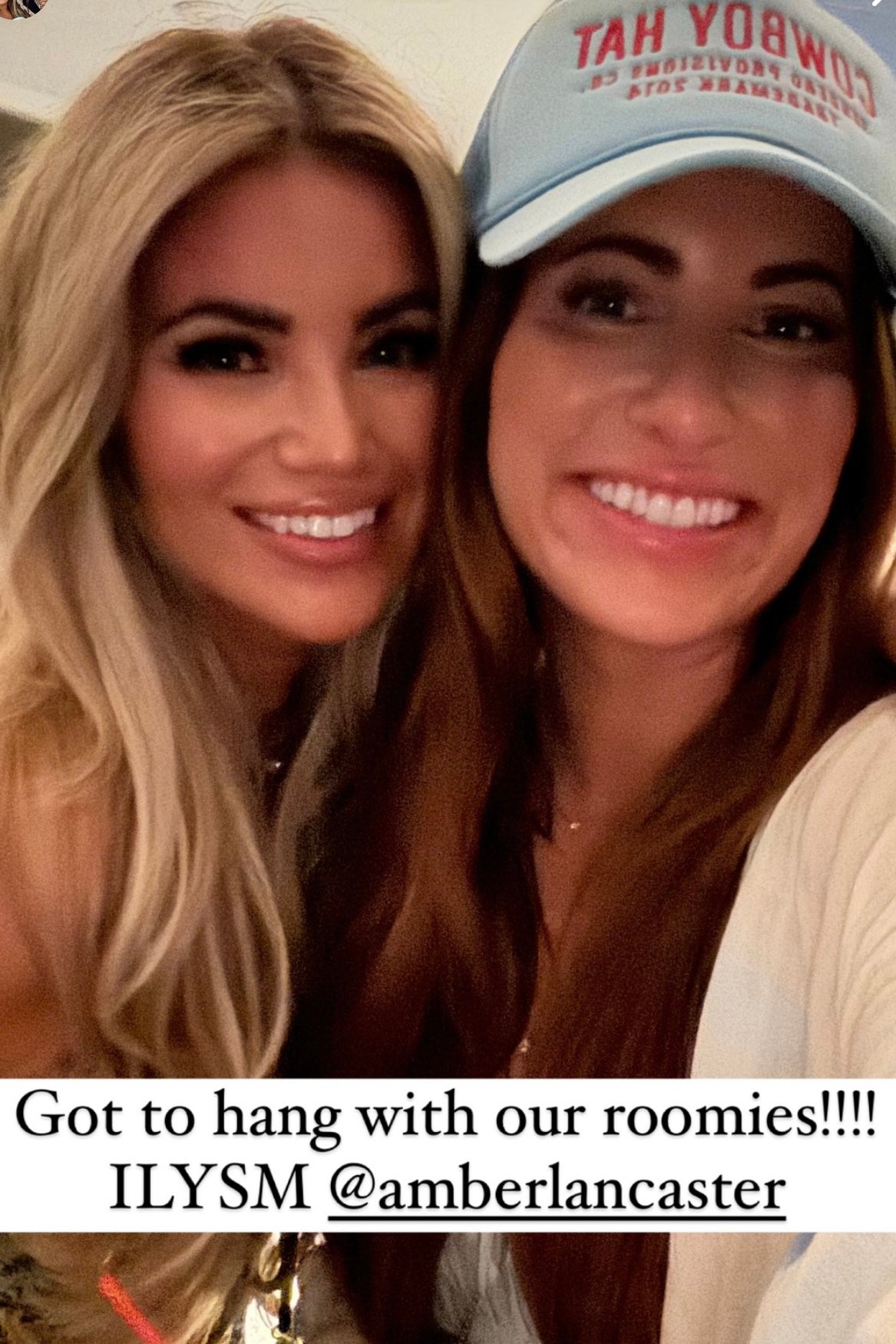 AS SEEN ON WHITNEY RIFE!! Cowboy Trucker Hat in Blue/Red (8288295059695)