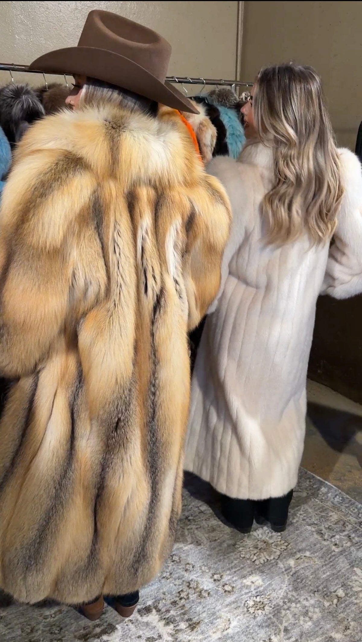 #11 Vintage Golden Island Fox Coat Size S/M