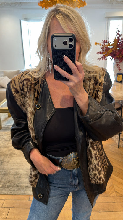 Vintage Leather Jacket w/ Rabbit Fur Details Size M/L