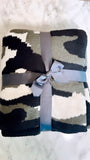 BACK IN STOCK!! Comfy Luxe Throw Blanket in 2 Camouflage Colors