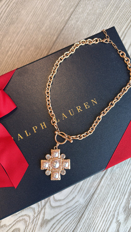 DOORBUSTER!! Rose Gold Cross Pendant Necklace