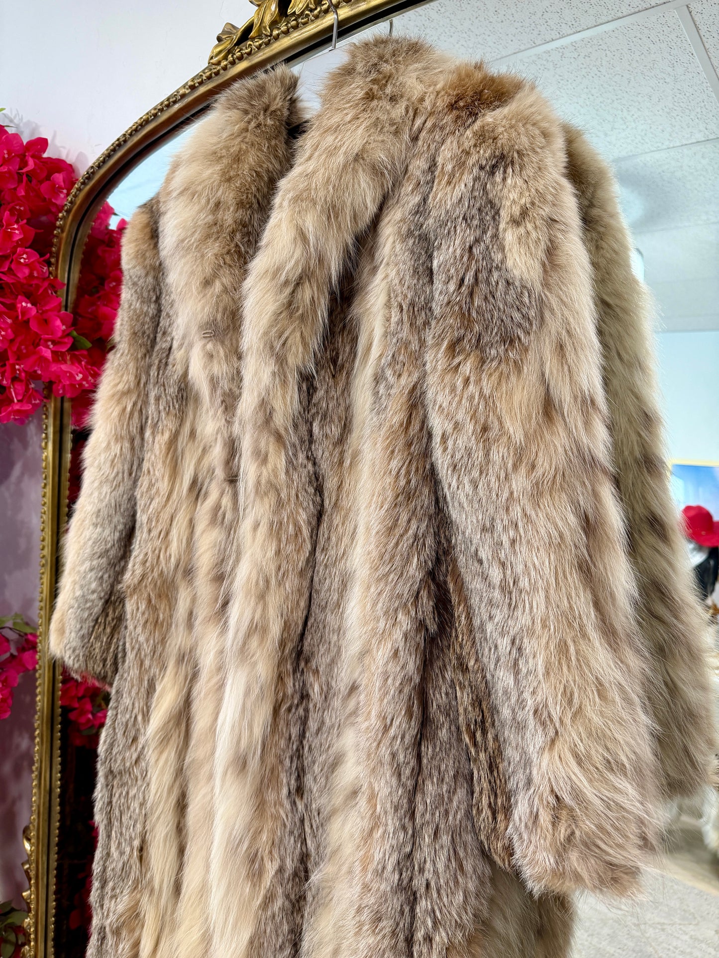 #56 Vintage Lynx Fur Coat Size S/M