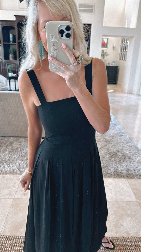 BACK IN STOCK!! The "Bonjour" Midi Dress in Black