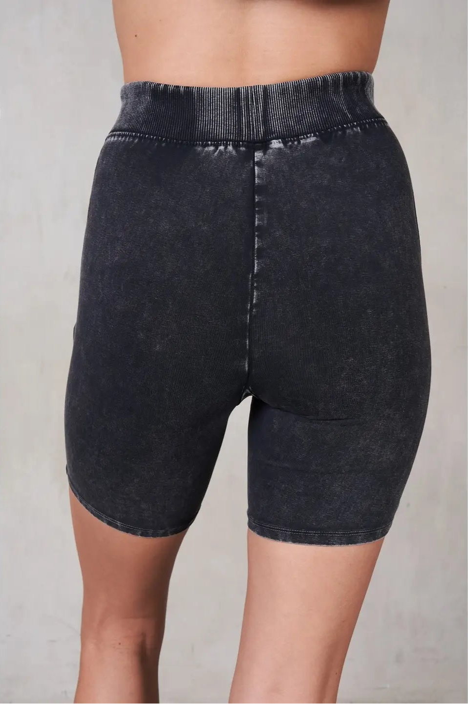 FINAL SALE!! “Get Moving" Mineral Wash Set in Charcoal