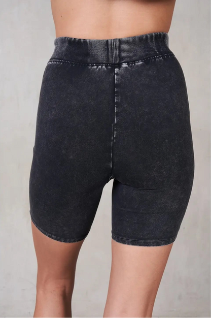 FINAL SALE!! “Get Moving" Mineral Wash Set in Charcoal