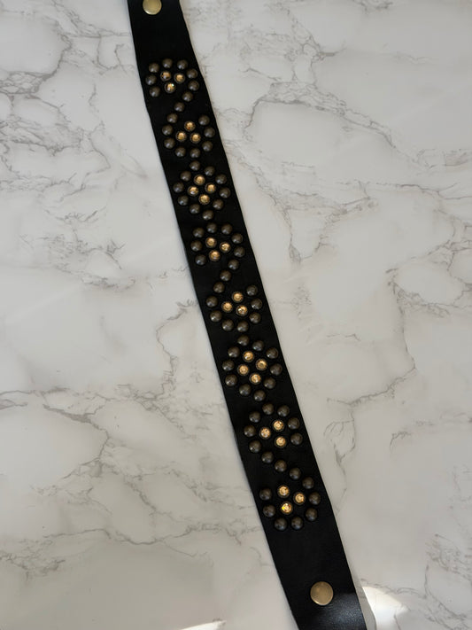 Black Shoulder Strap