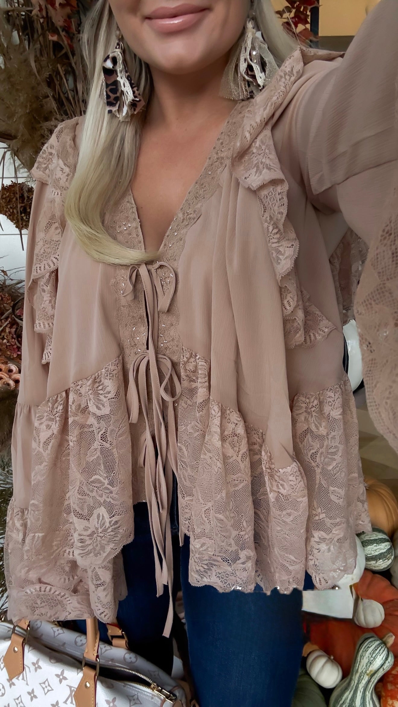 “Canyon” Lace Trim Top in Nude