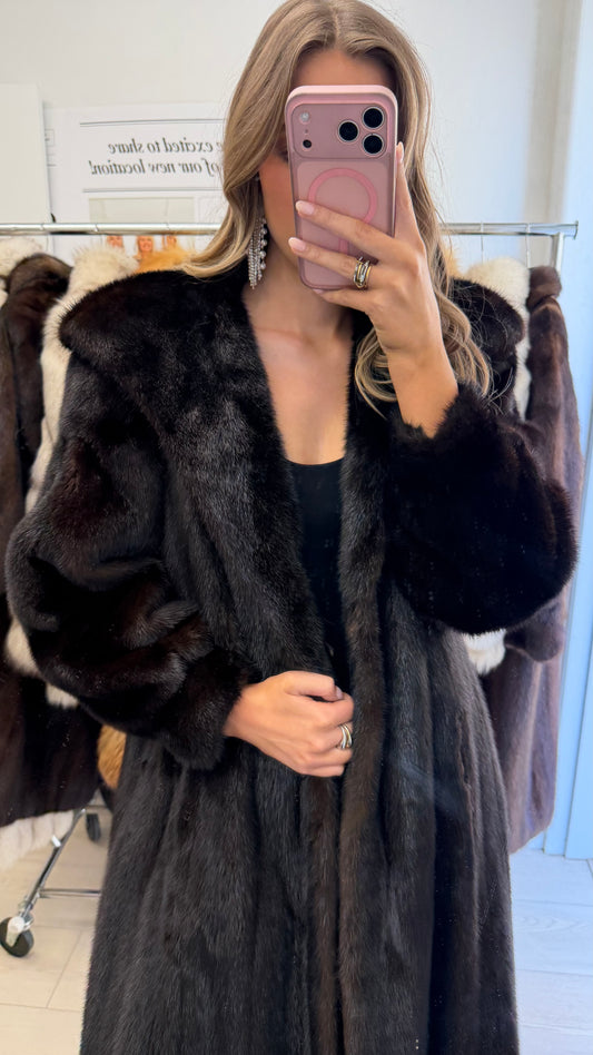 #20 Vintage Ranch Mink Coat Size S/M