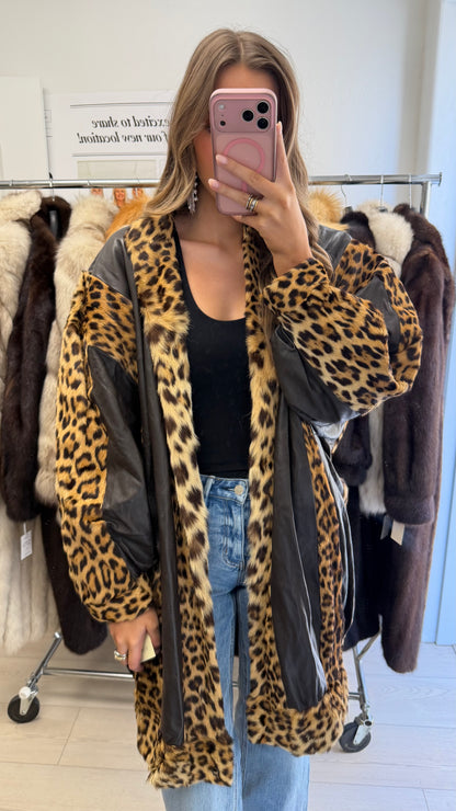 #31 Vintage Spotted Fur and Leather Jacket Size M/L