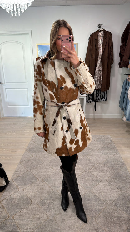 LIMITED EDITION! Cowhide Trench Coat #1 Size Small