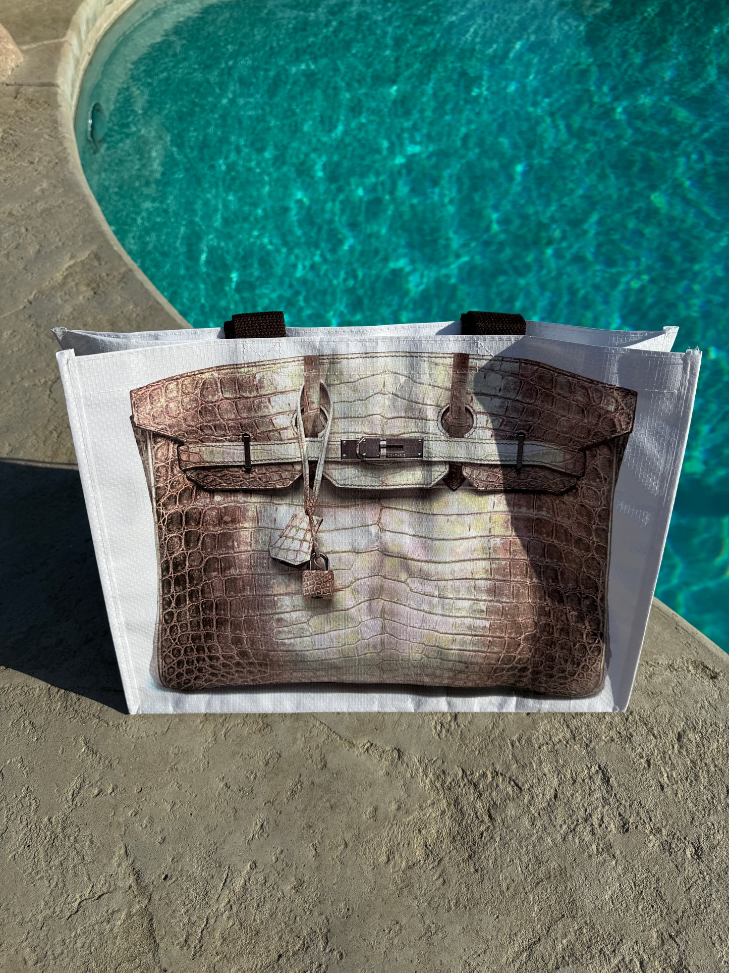 NEW!! Icon Medium Tote Bag in 5 Colors