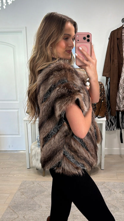 #GB8 Vintage Fox Vest W/ Cheetah Details