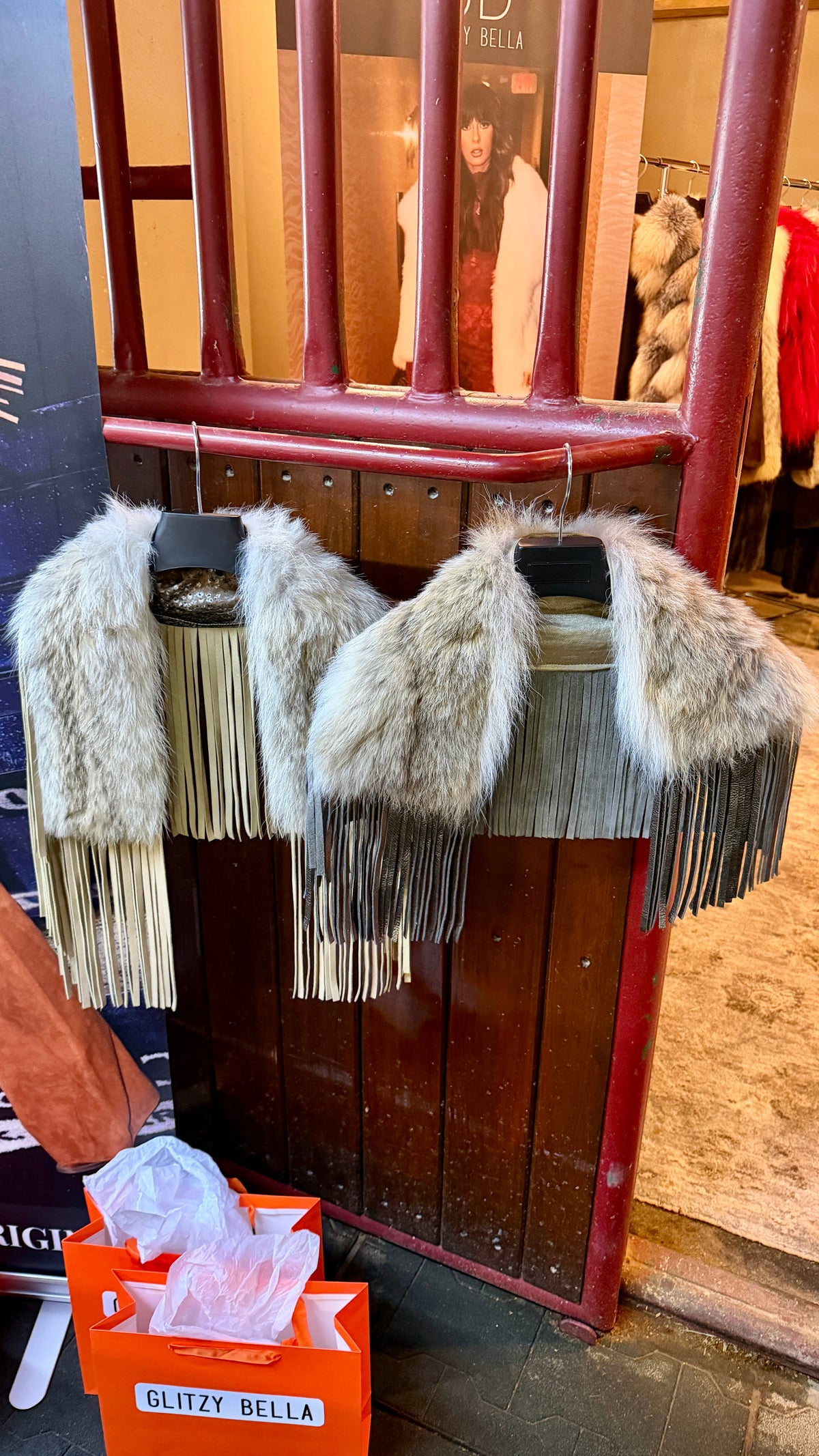 Vintage Coyote Fur & Leather Fringe Collar - Small Size