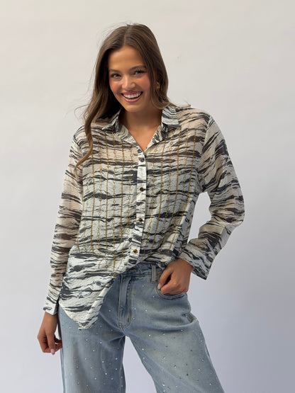 FINAL SALE!! "Savoir" Rhinestone Button Down Top in 2 Colors