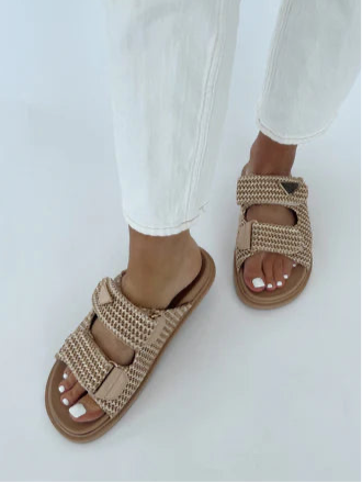 AS SEEN ON WHITNEY RIFE!! The Tuscany Raffia Slide in Nude