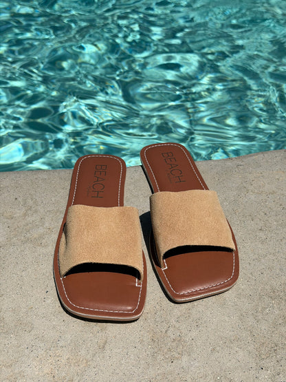 Bali Slide Sandal in Cream