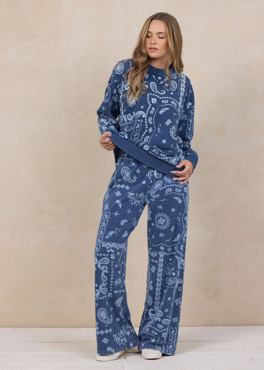“As seen on Katie Langley” Bandana Print Lounge Set