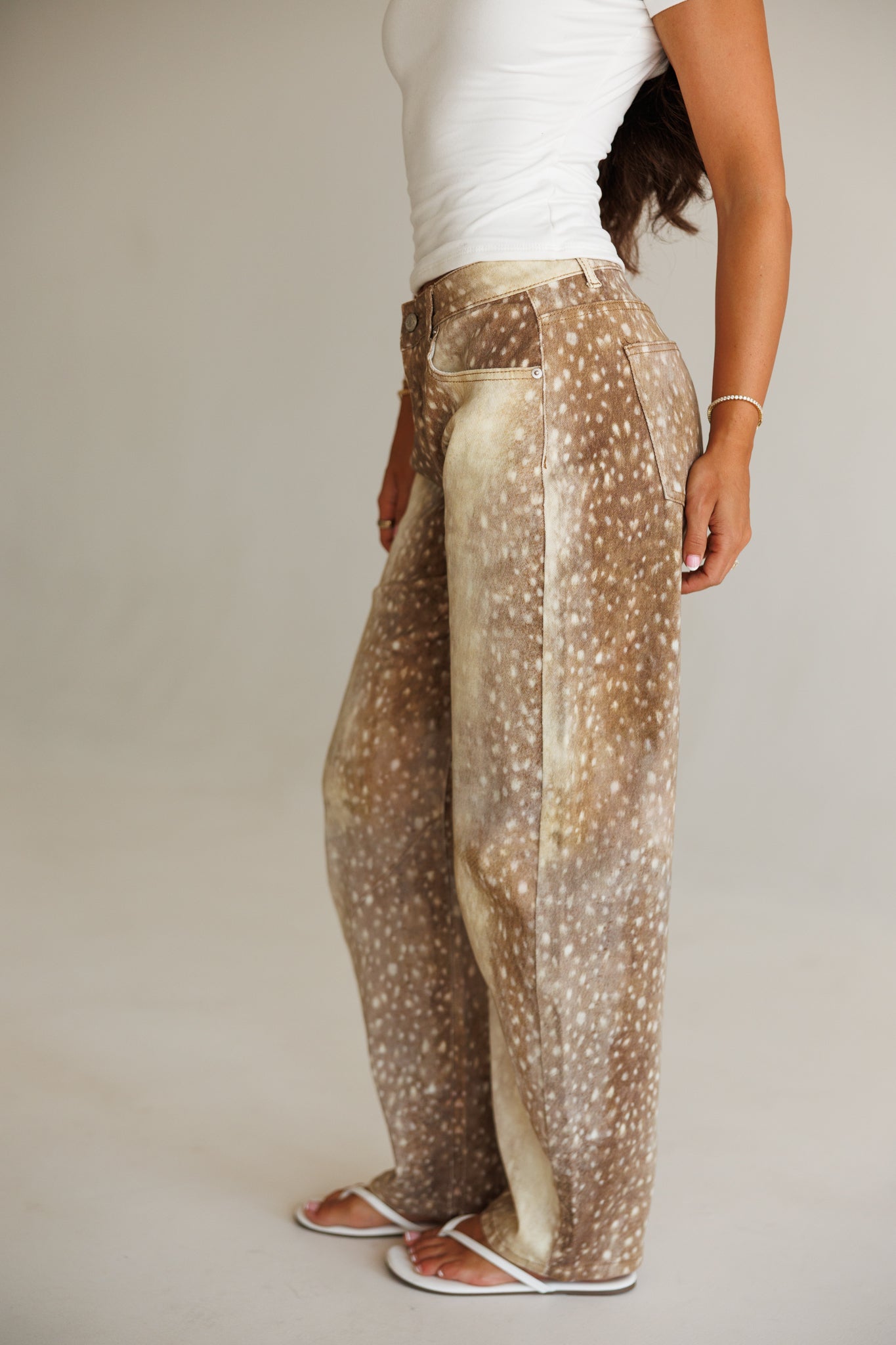 Dakota Barrel Leg Jeans in Light Bambi