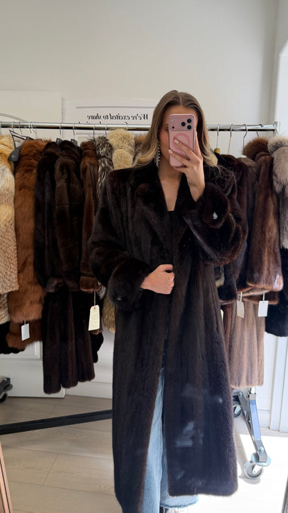 #52 Vintage Mahogany Mink Coat Size Medium