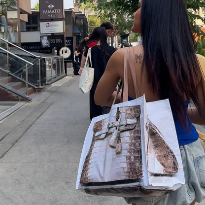 NEW!! Icon Medium Tote Bag in 5 Colors