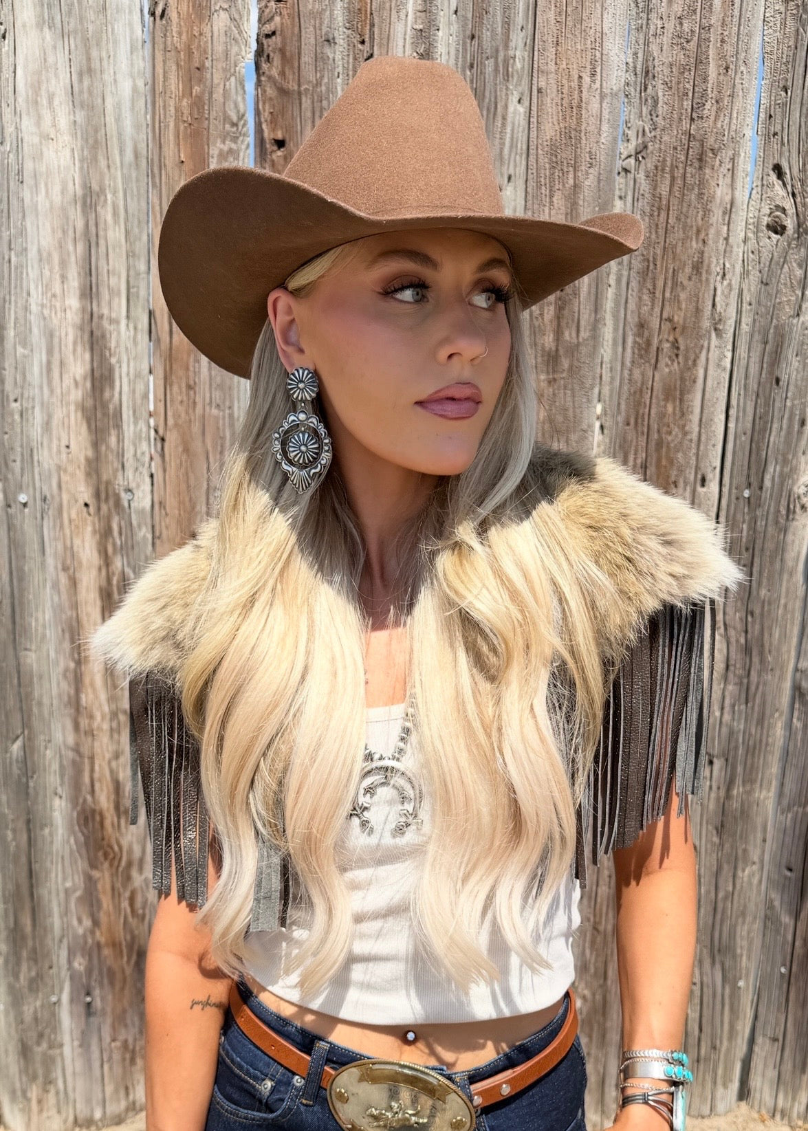 Vintage Coyote Fur & Leather Fringe Collar - Small Size