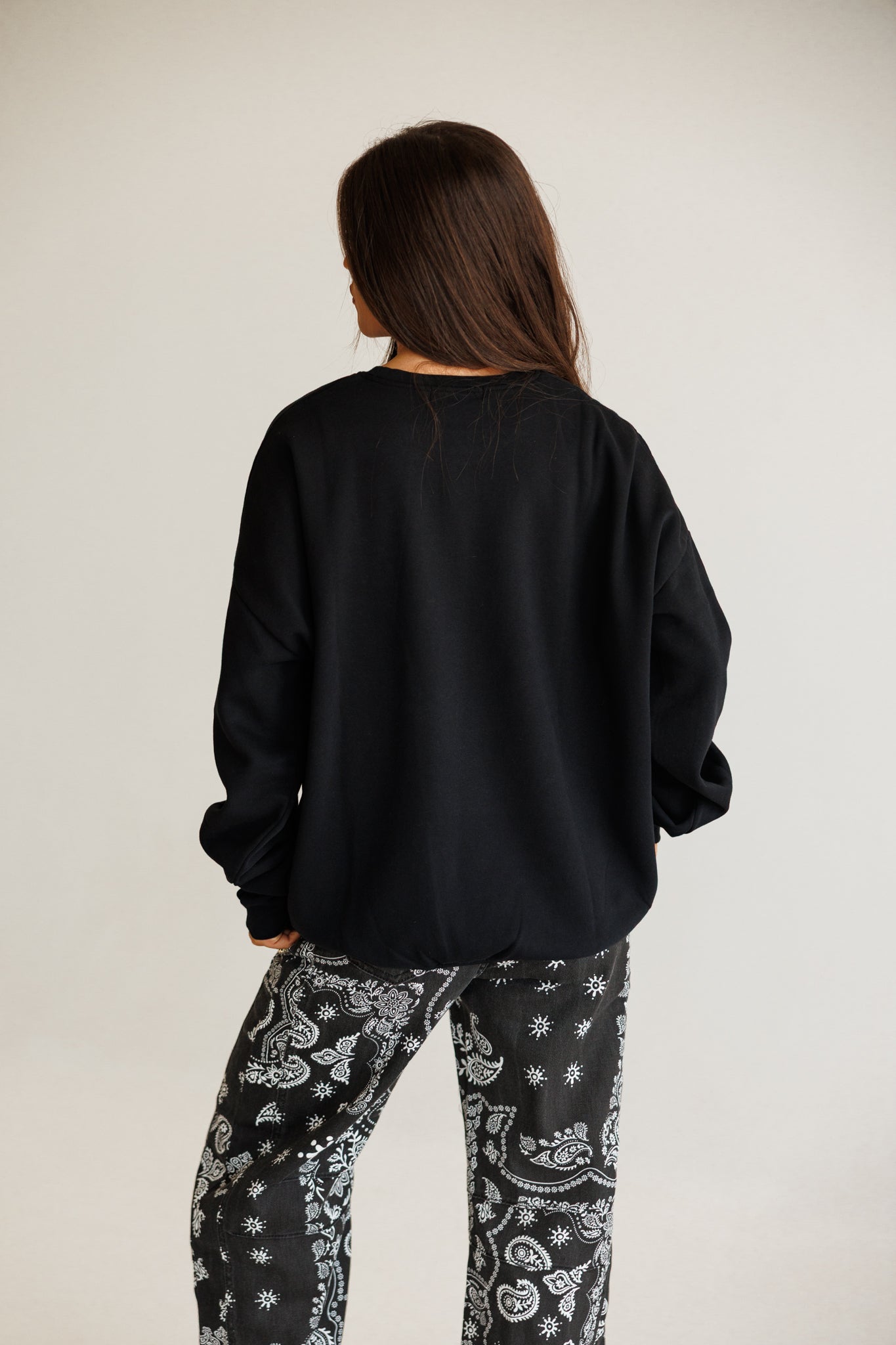 Horseshoe Sweatshirt in Black