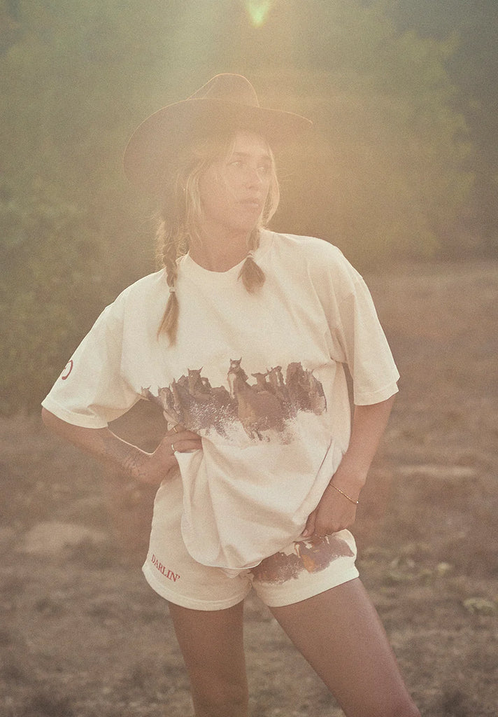 NEW!! Wild Horse Short Sleeve Tee in Ivory by DARLIN' Brand