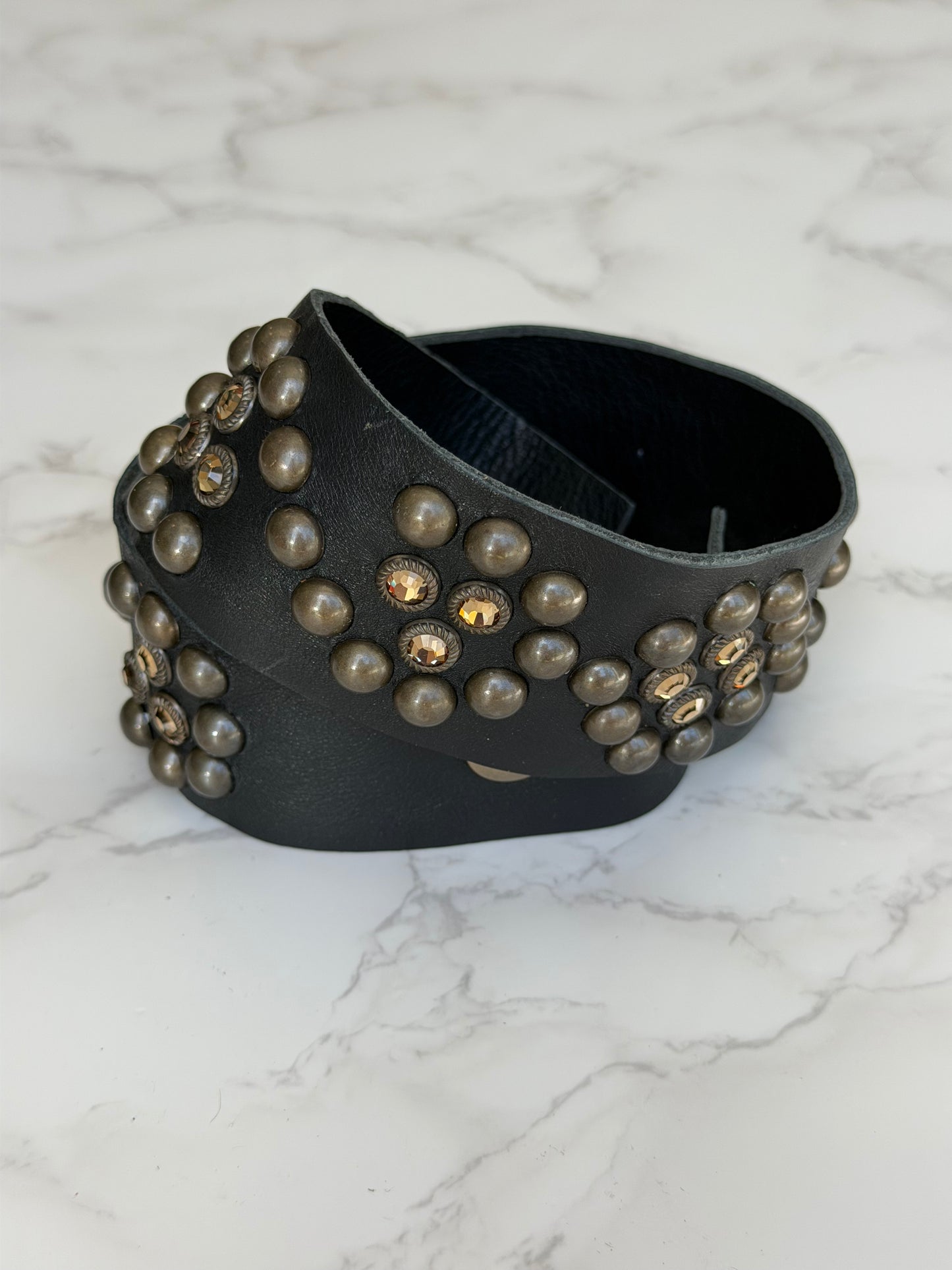 Black Shoulder Strap