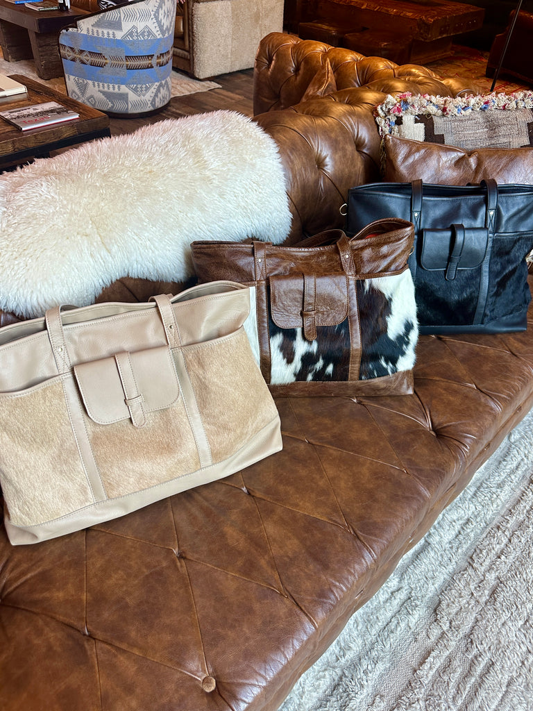 EXCLUSIVE!! Leather and Cowhide Travel Bag in Nude