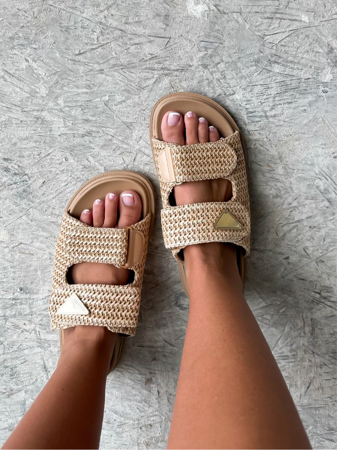 FINAL SALE Tuscany Raffia Slide