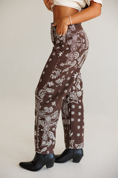 Bandana Print Barrel Leg Pants in Chocolate