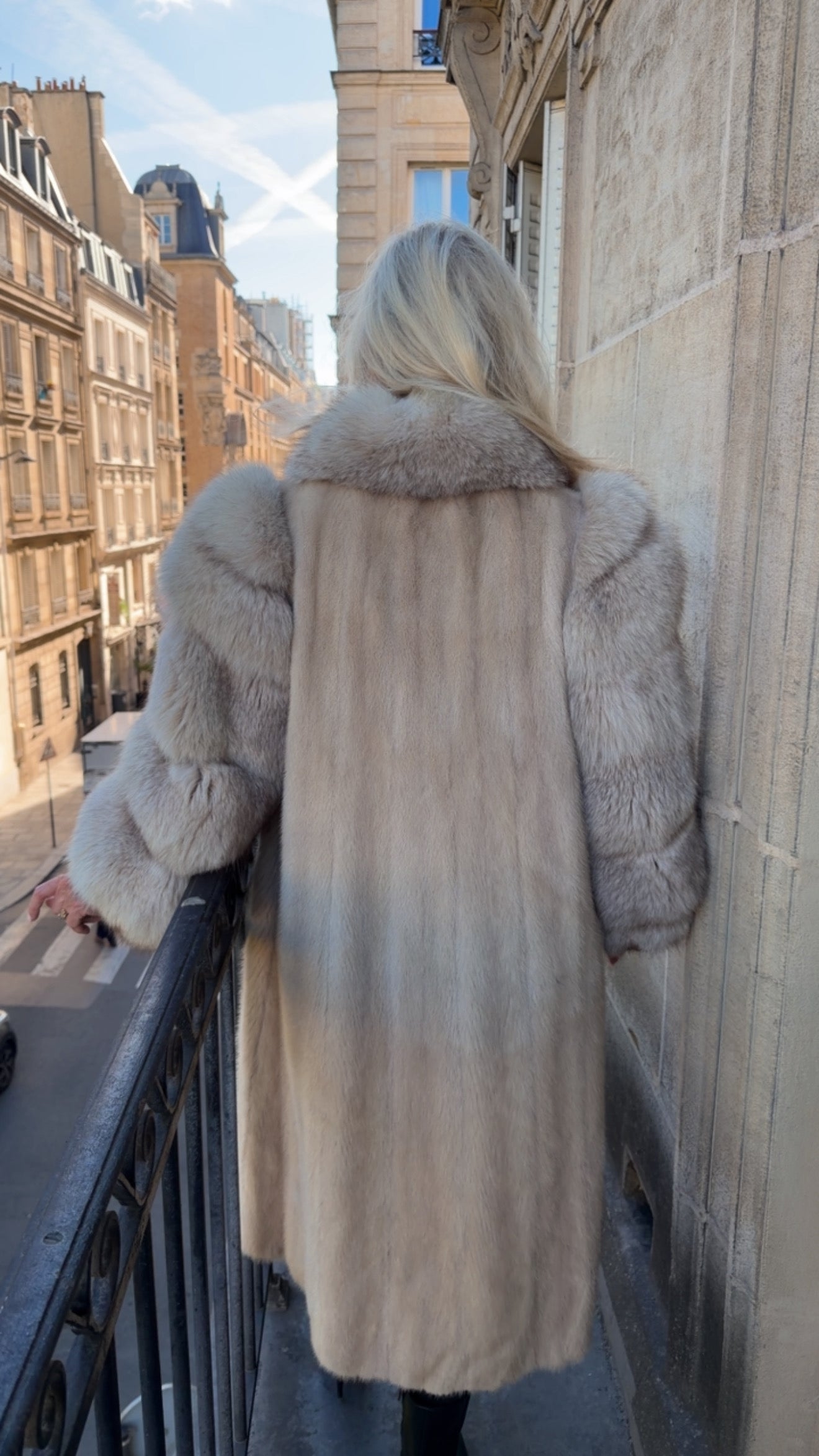 #101 Vintage Pastel Mink Coat w/ Fox Tuxedo Size Medium
