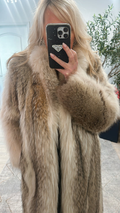 #7 Vintage Coyote Fur Coat - Size S-M