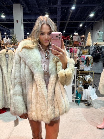 #130 Vintage Natural Blue Fox Jacket Size M/L