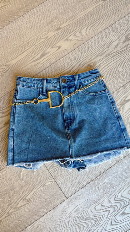 Horsebit Chain Belt