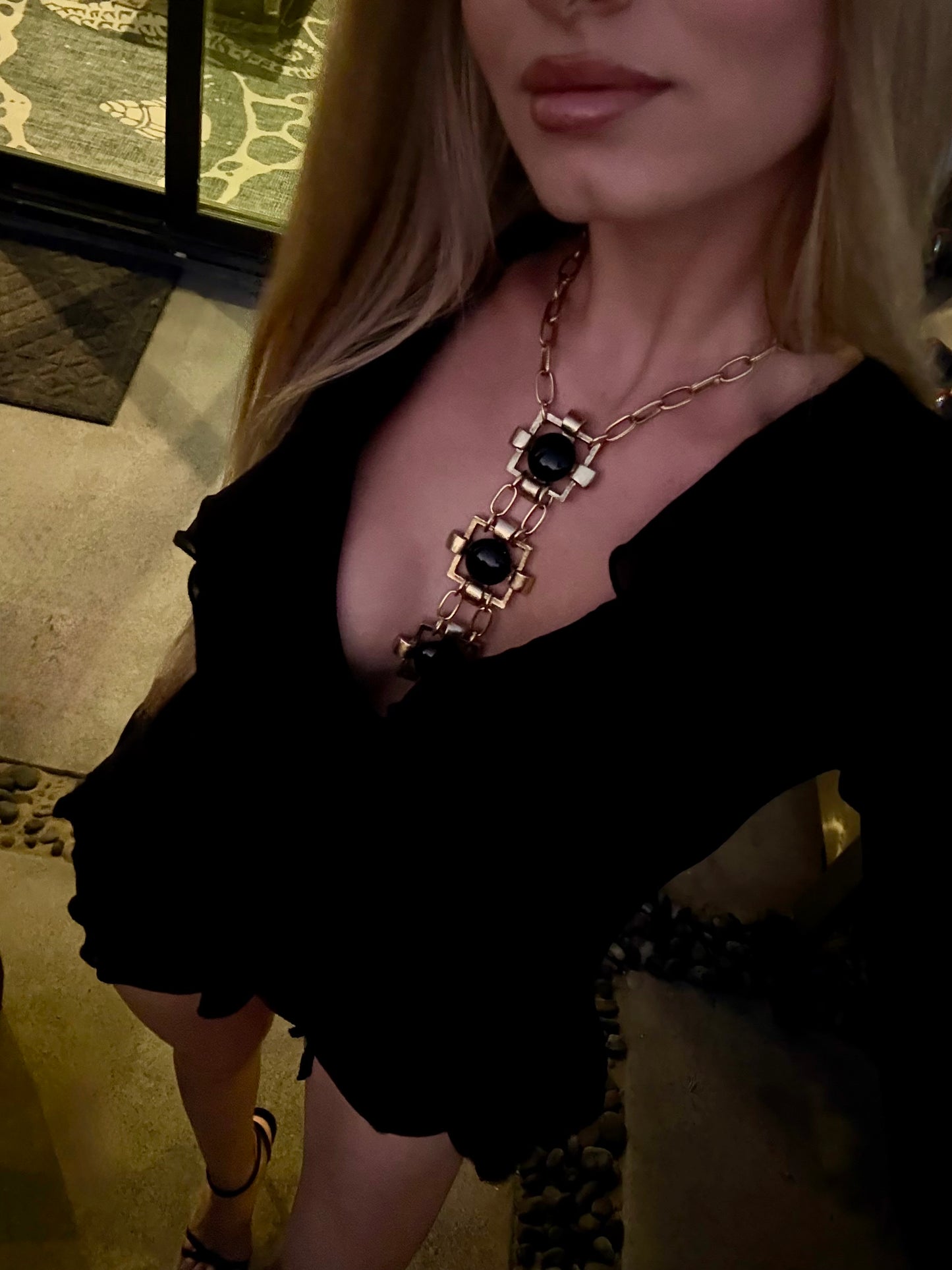 Heritage Cabachon Triple Drop Necklace in Gold & Black