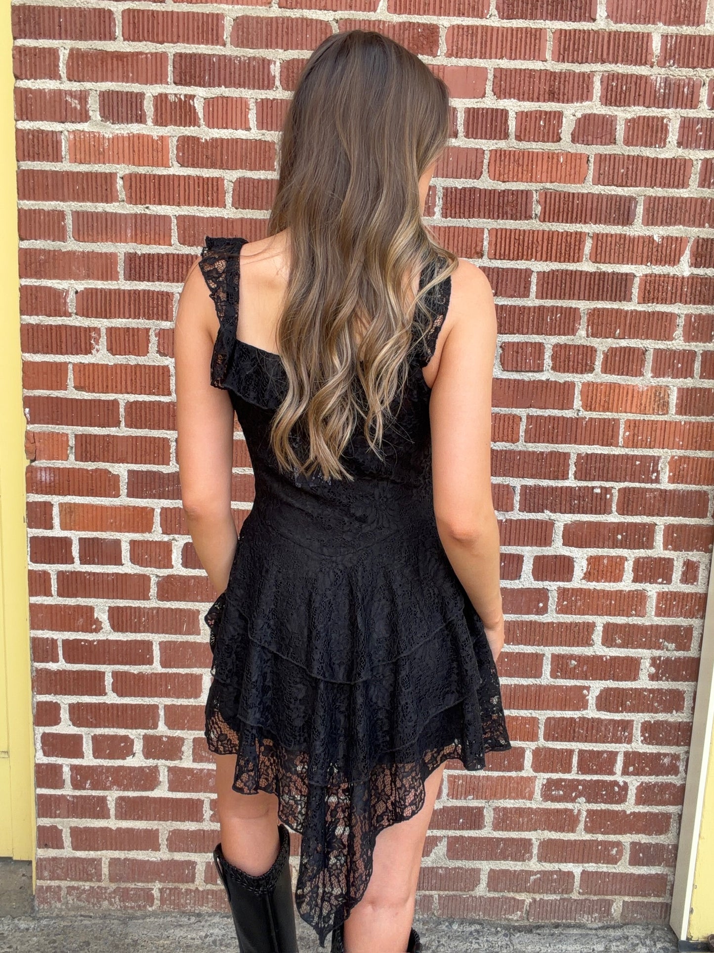 NEW!! Cactus Club Lace Dress in Black