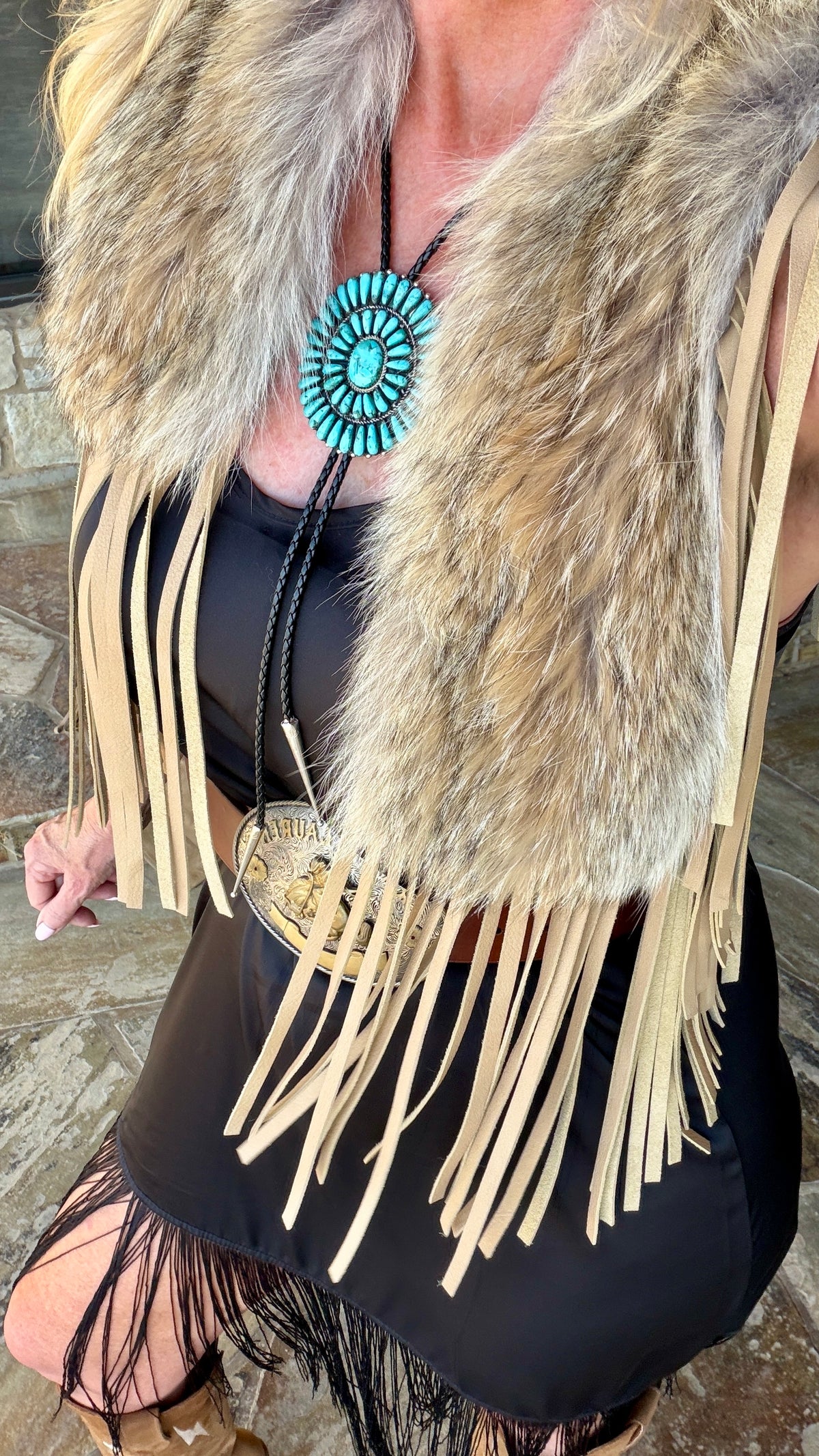 Vintage Coyote Fur & Leather Fringe Collar - Medium Size
