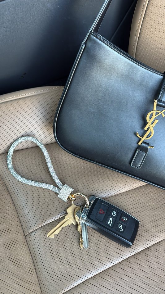 DOORBUSTER!! Rhinestone Keychain in Clear